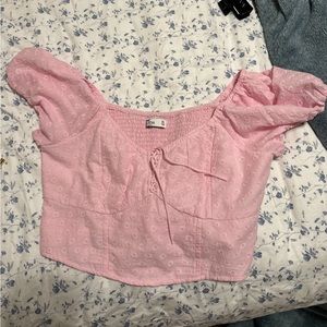 Pink girly Kidish top light pink sister bought it but didn’t end up wearing it